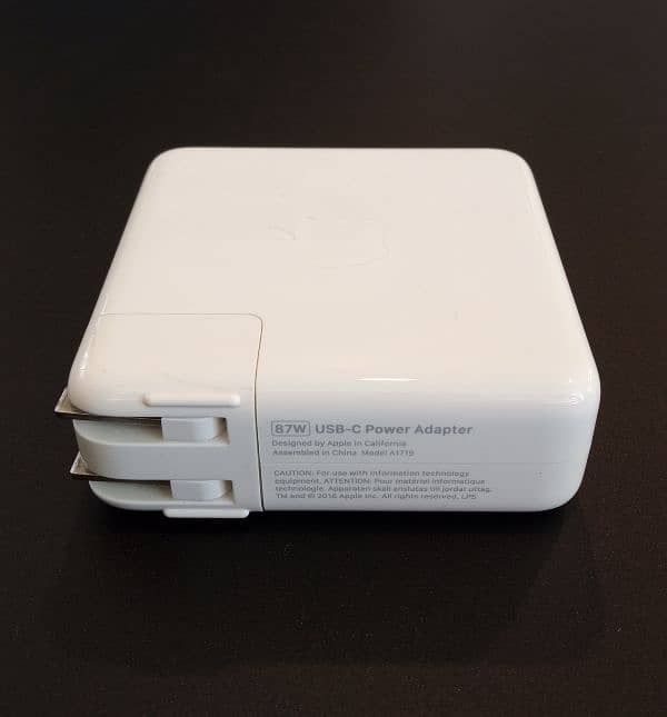 Apple 87W USB-C Power Adapter A1719 GenuineMODEL: A1719 0