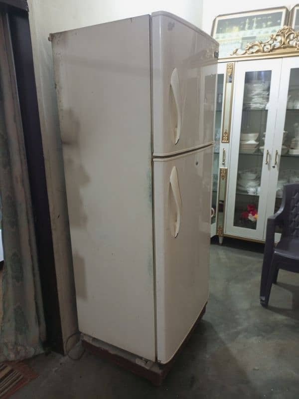 LG refrigerator 03082052043 1