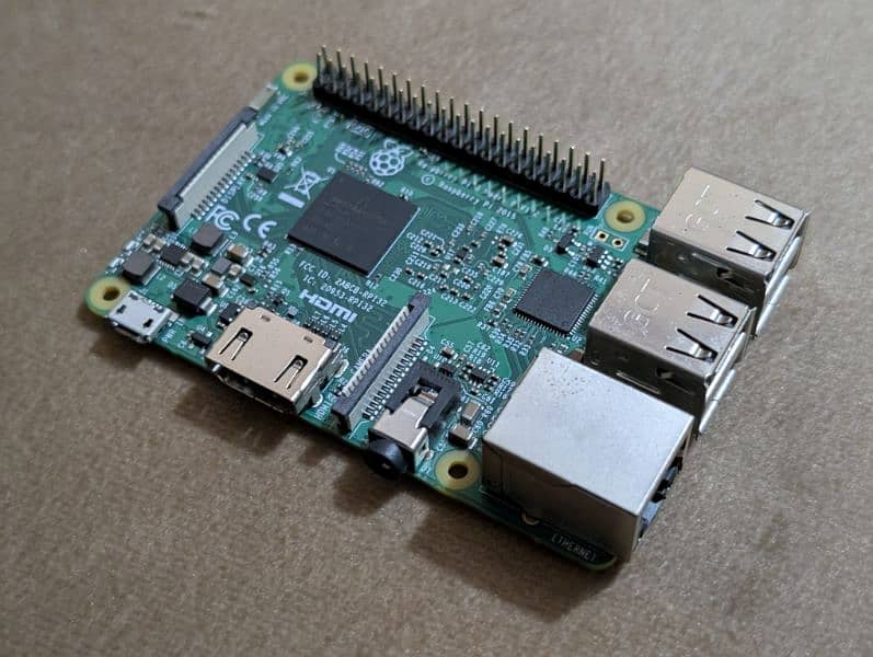 Raspberry Pi 3 Model B 1