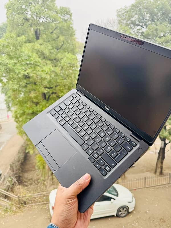 Dell Latitude E5300 7