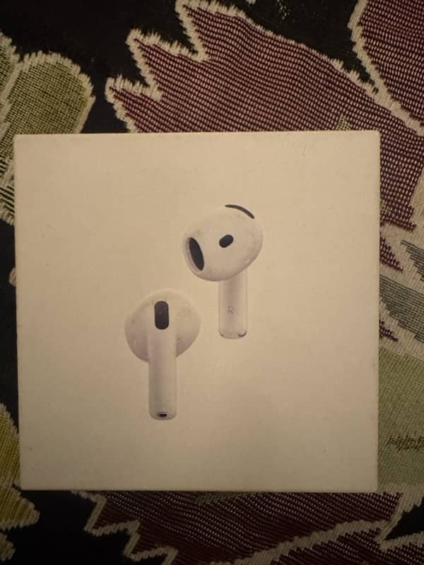 Apple Air pods 4  active noise cancellation 0