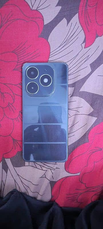 Tecno spark 20 8/256 urjent sell 03072024803 2