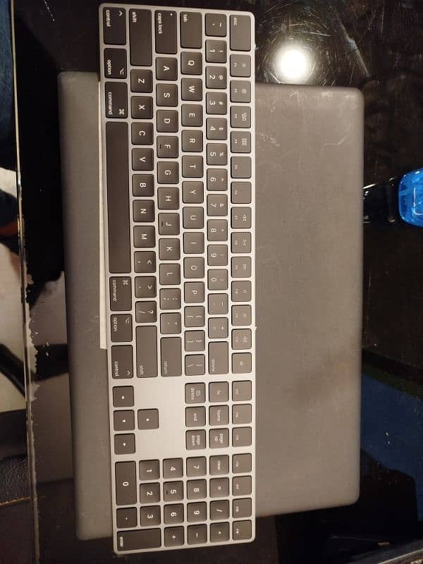 Apple magic keyboard with numeric keypad 2