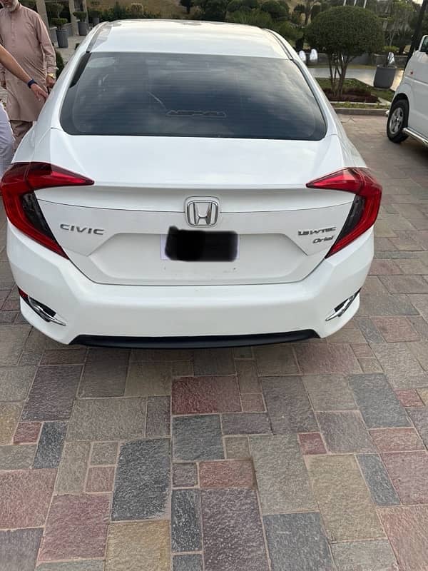 Honda Civic 2017 3