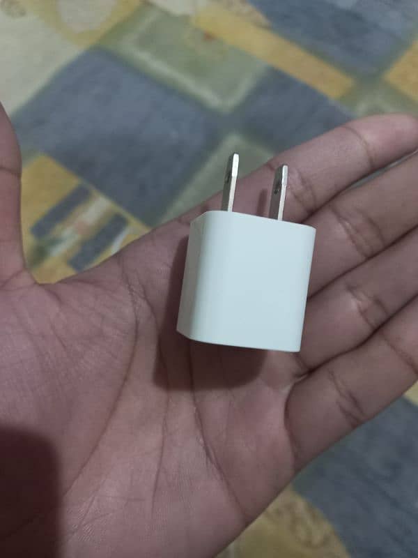 iphone adapter and cable 1