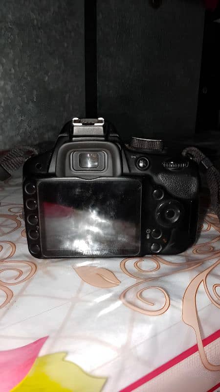 Nikon D 3200 All ok urgent sale 3