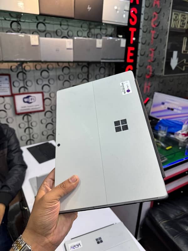 Microsoft surface pro 7 10