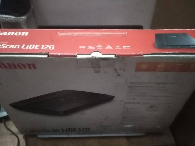 Canon LiDE 120 7