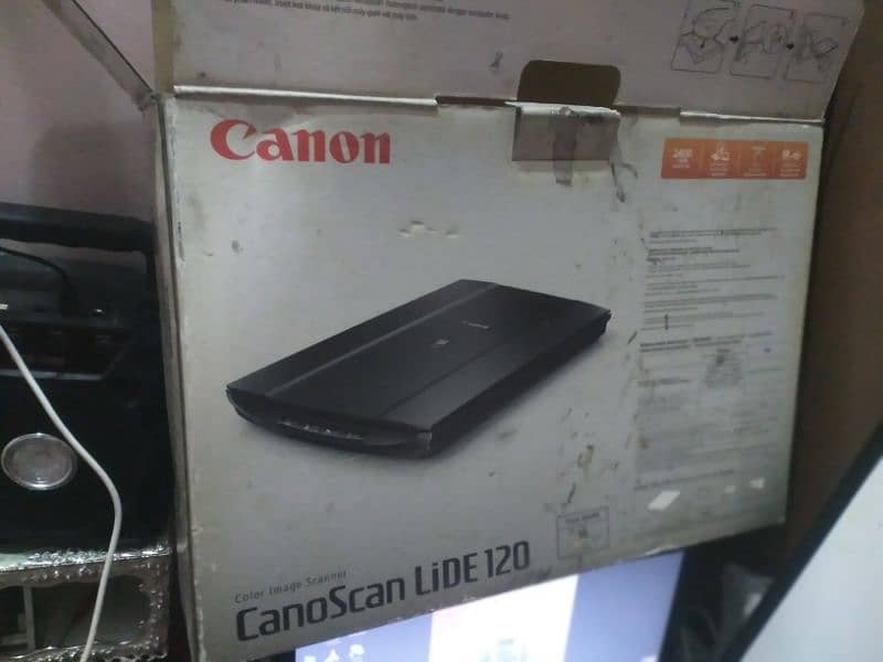 Canon LiDE 120 10