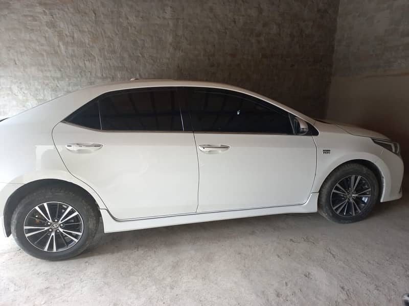 Toyota Altis Grande 2016 2