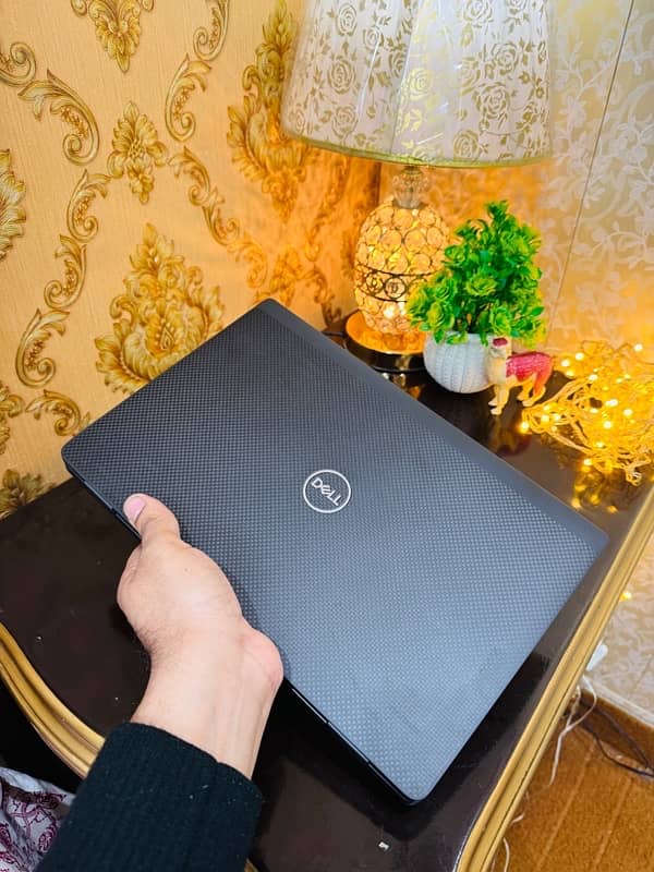 Dell Latitude 7320 core i5-11th Generation 1