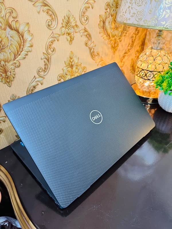 Dell Latitude 7320 core i5-11th Generation 14