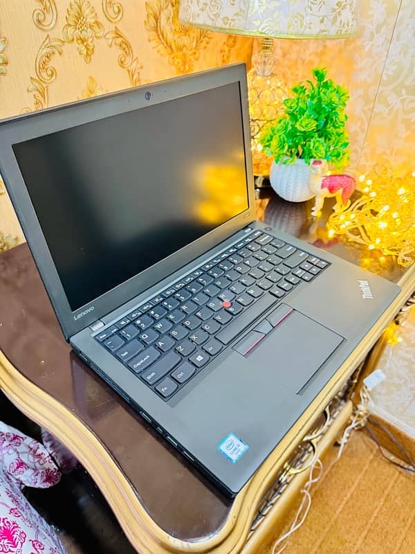 Lenovo X260 core i5-6th Generation 3