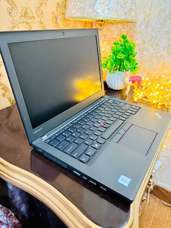 Lenovo X260 core i5-6th Generation 4