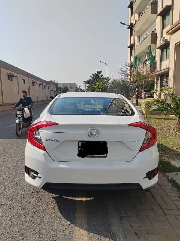 Honda Civic 2017 3