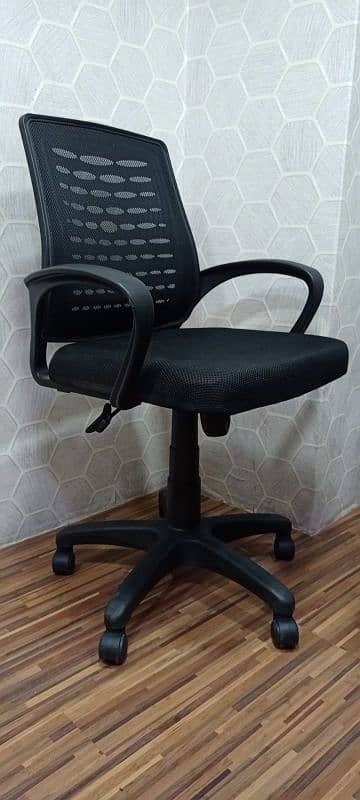 office Chairs Gaming Chairs Are Available 13