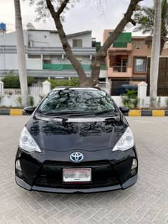 Toyota Aqua 2012