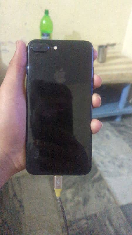 I phone 7plus non pta 64 gb 3