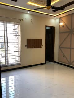 5 Marla Brand New house For Rent In Park View City Lahore.