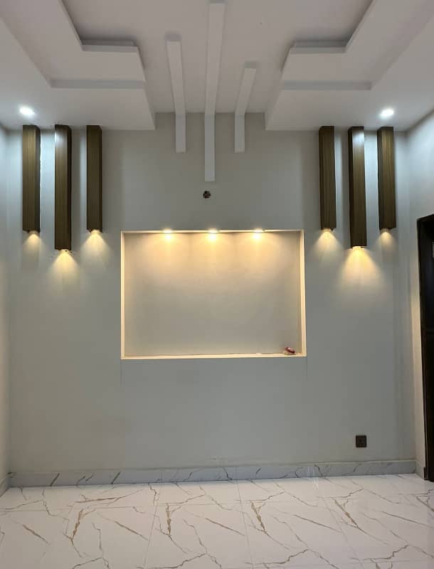 5 Marla Brand New Upper Portion For Rent In Park View City Lahore. 4