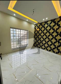 5 Marla Brand New Upper Portion For Rent In Park View City Lahore.