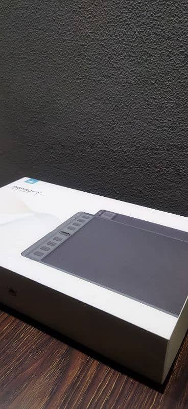 BRAND NEW HUION INSPIROY 2M GRAPHIC TABLET 3