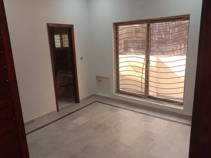 10 Marla house for sale in phase 3 bahria town Rawalpindi 9