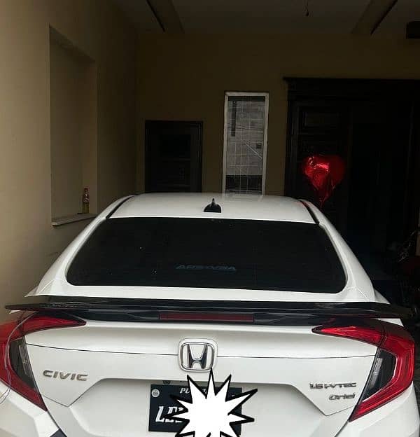 honda civic RS spoiler 0