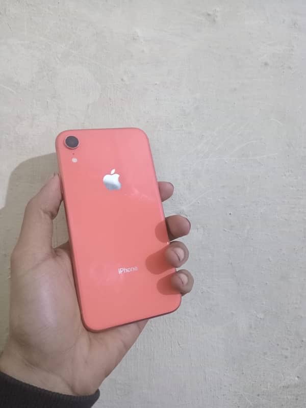 iphone xr 64gb 0