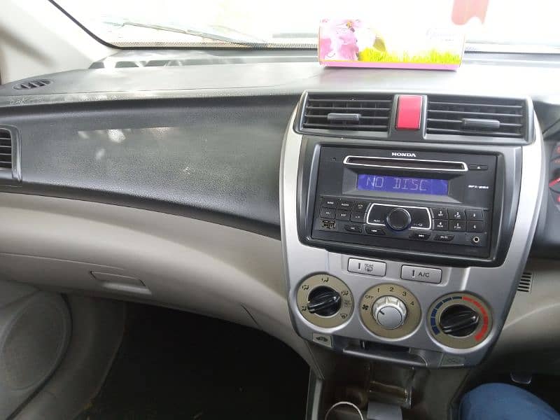 Honda City IVTEC 2013 4