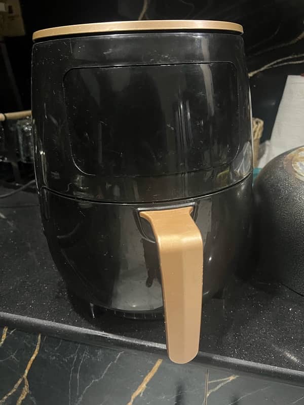 Brasso 6L air fryer 0