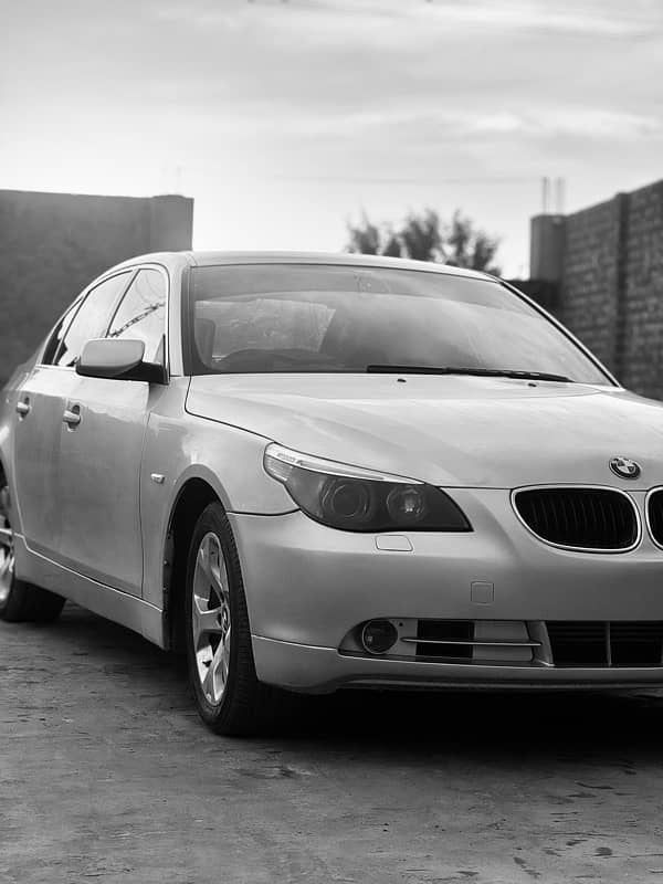 BMW 5 Series 2005 10