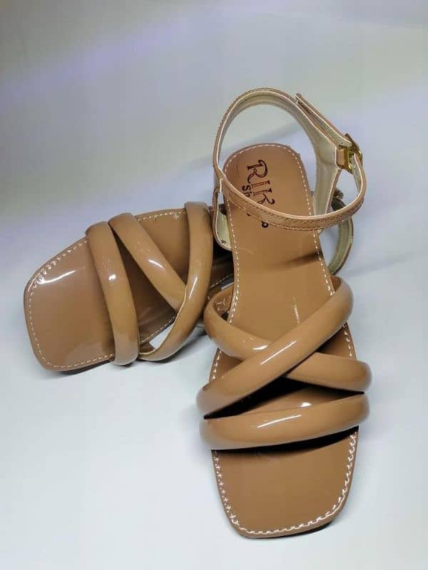 •  Material: Patent Leather •  Pattern: Plain •  Color: Caramel  • 2