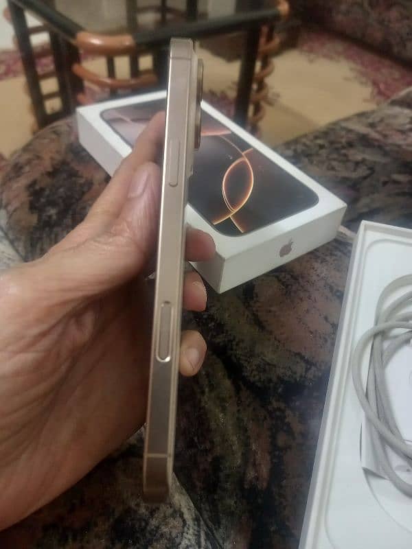 iphone 16pro max 256gp non pta fu unlock condtion 10/10 2