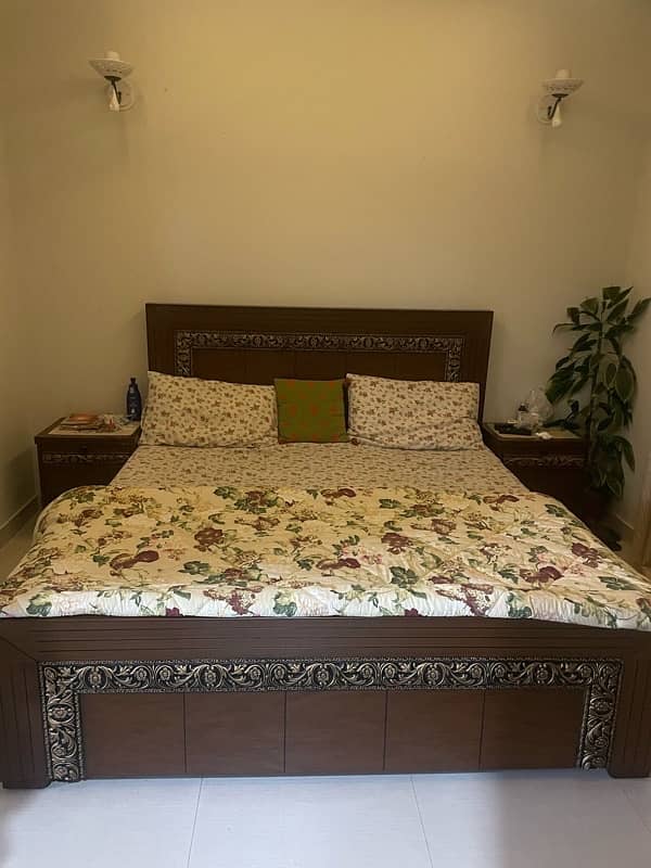 wooden bed set with mattress 3