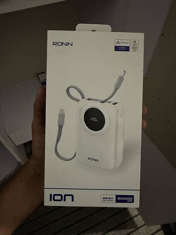 ronin power bank 0