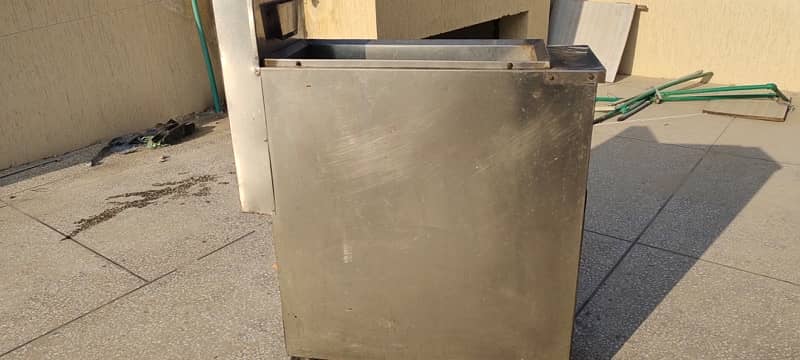 16L Fryer  available for sale URGENT 1