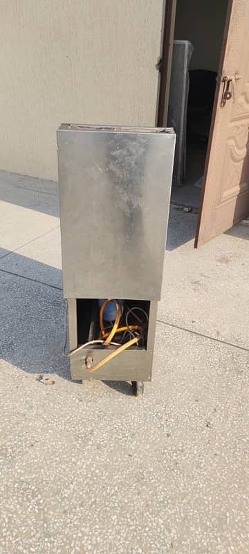 16L Fryer  available for sale URGENT 3