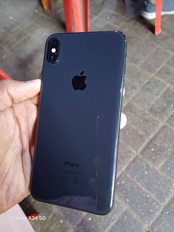 iPhone xs max 0