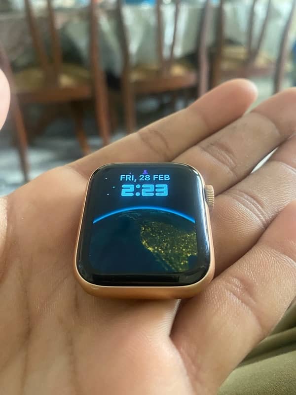 Apple watch series 5 2