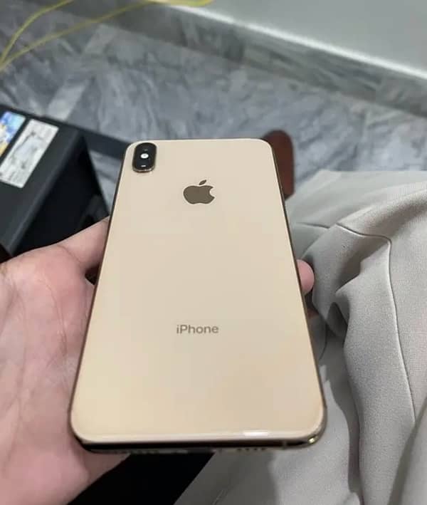 iphone xs max 64 gb pta approved 0