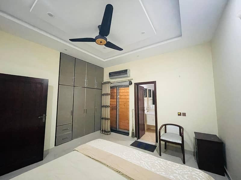 Vip 5 Malra Used House For Sale In Bahria Town Lahore 10