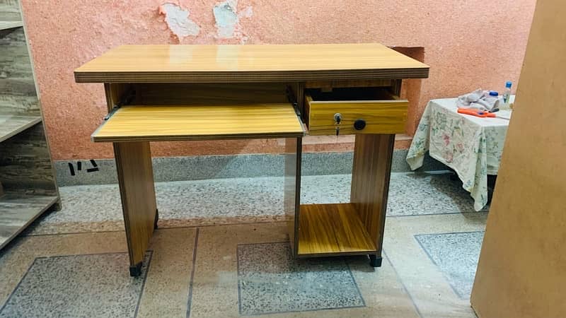 Brand New Computer Table (Wholesale Price) 2