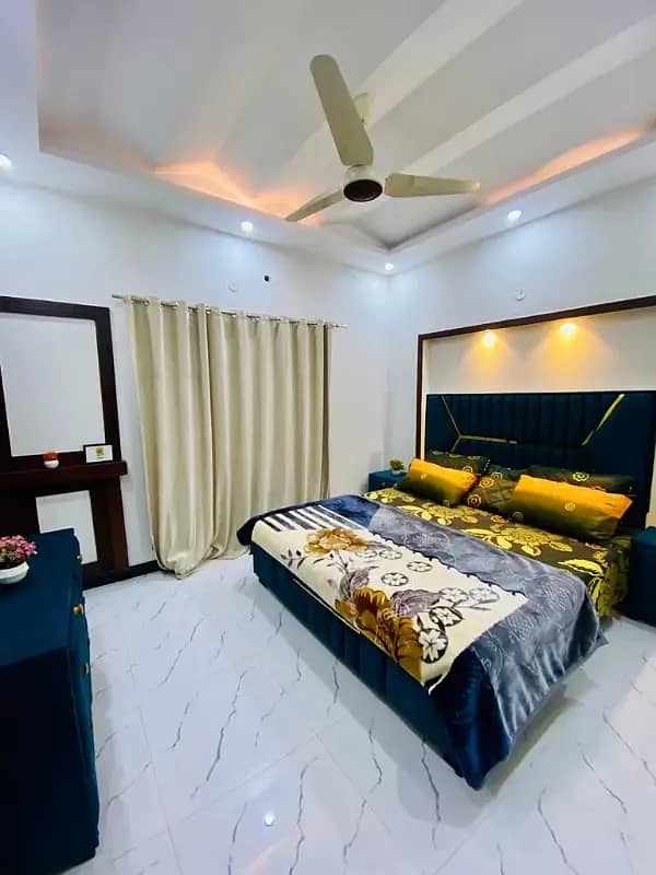 5 Malra Luxury Furnished Upper Portion Available For In Bahria Town Lahore 2