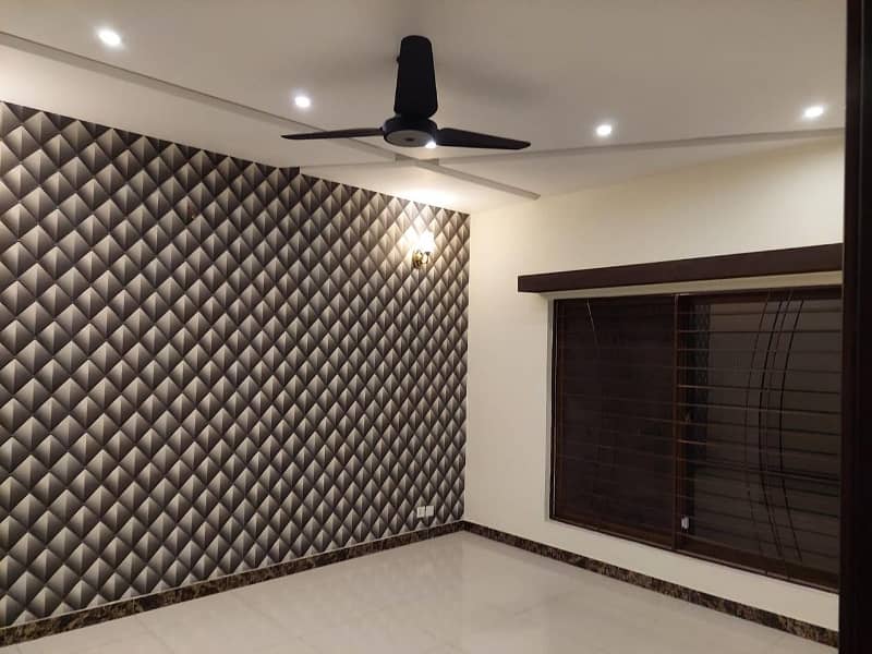 14 Marla Corner Beautiful Upper Portion For Rent Available In Bahria Town Lahore 3