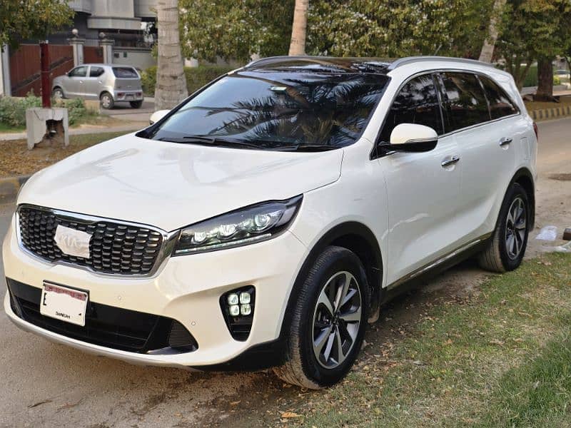 KIA Sorento 2022 5