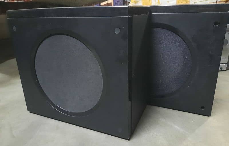 Dual Panasonic 8° inch Sub Woofer - Sony Pioneer JBL Boss Kenwood 2