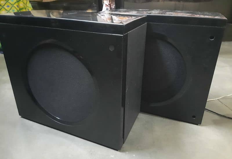 Dual Panasonic 8° inch Sub Woofer - Sony Pioneer JBL Boss Kenwood 3