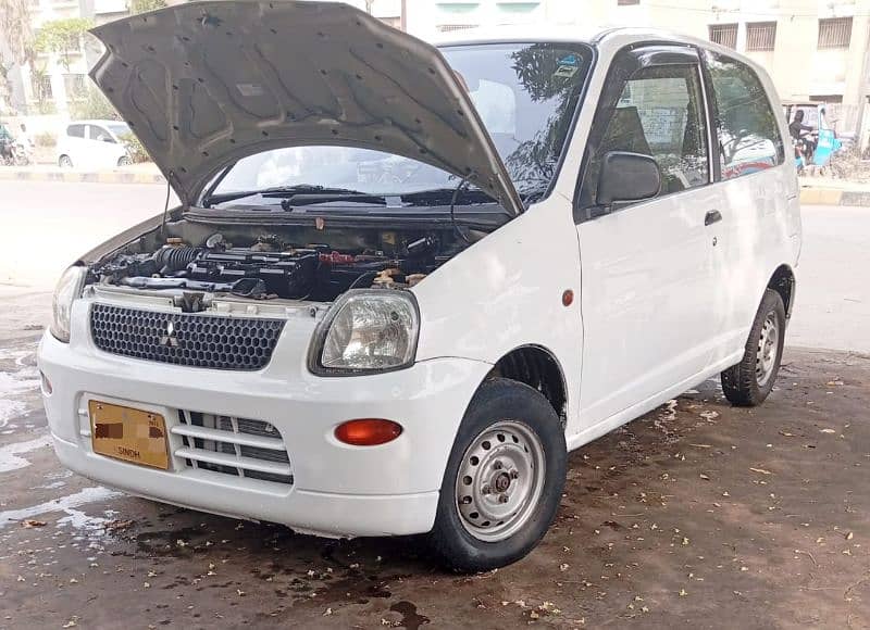 Mitsubishi Minica 2007 3