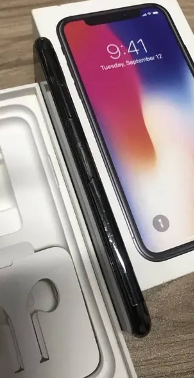 Iphone x 256 gb seald piece dubai export Pta approved 3